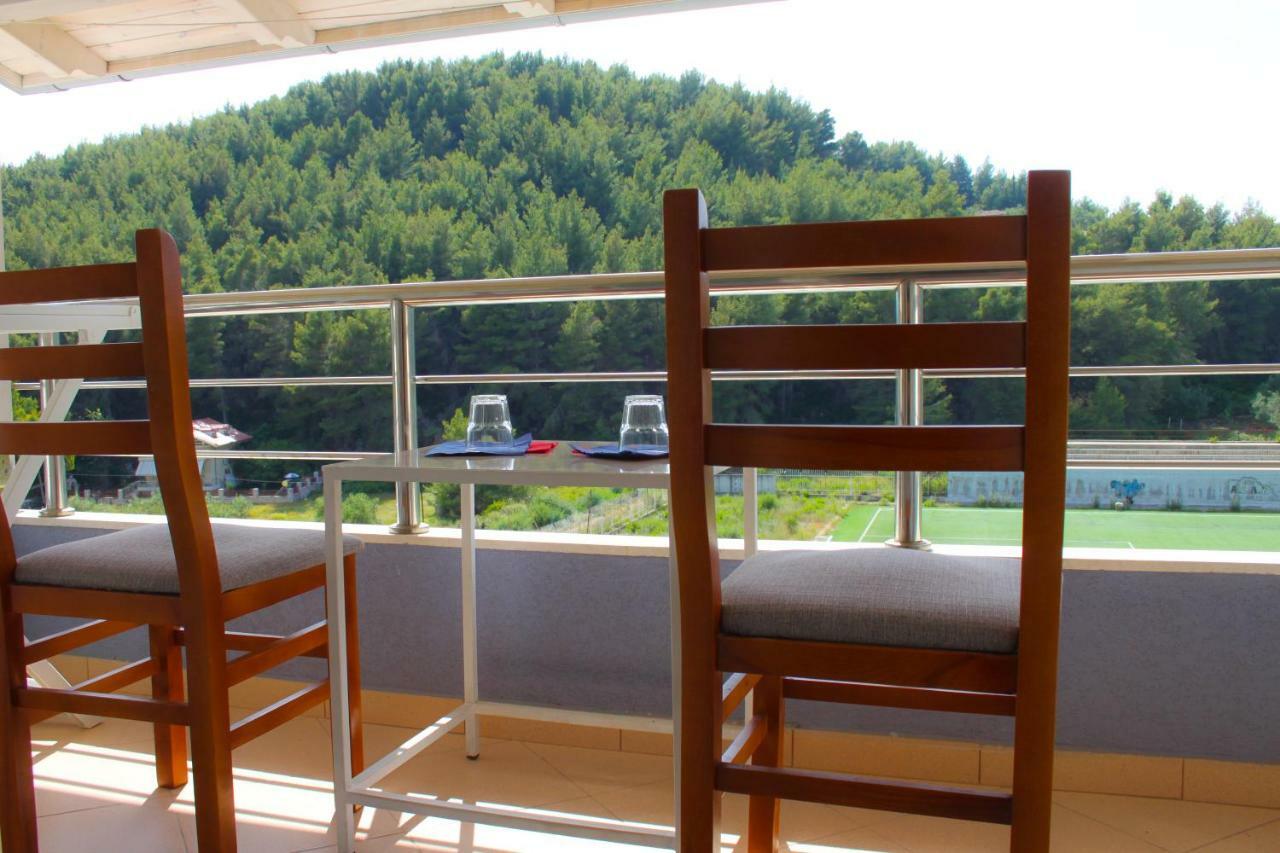 Ionian Seaview Apartment Himare Exterior foto